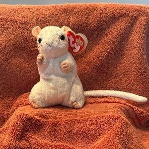 Ty Beanie Babies - Cheezer the White Mouse - Retired 2000 plush toy w/tags